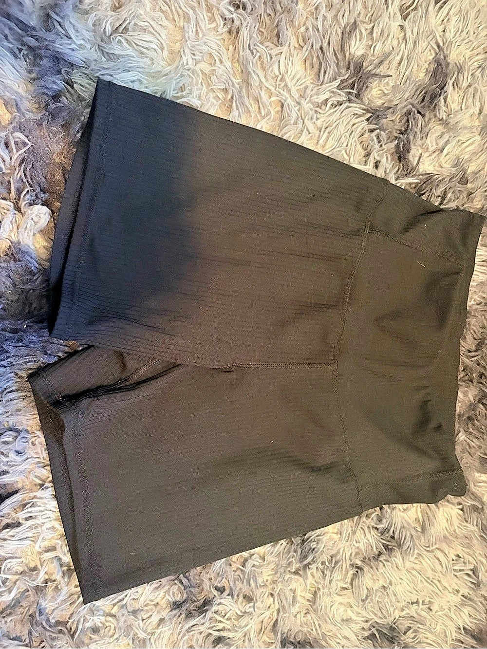 Size S/P - Picture 1 of 3